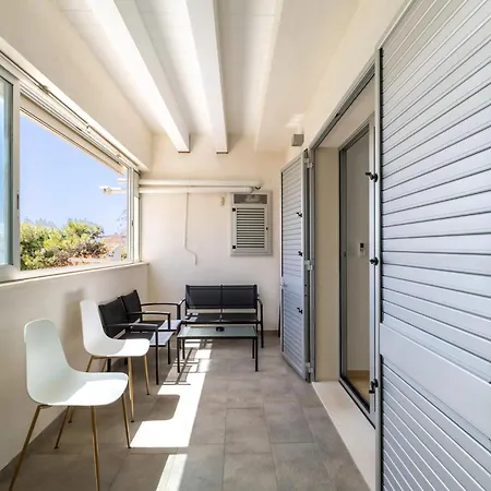 شقة Spacious With Sea View In *