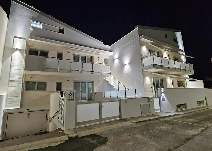 아파트 Spacious With Sea View In
